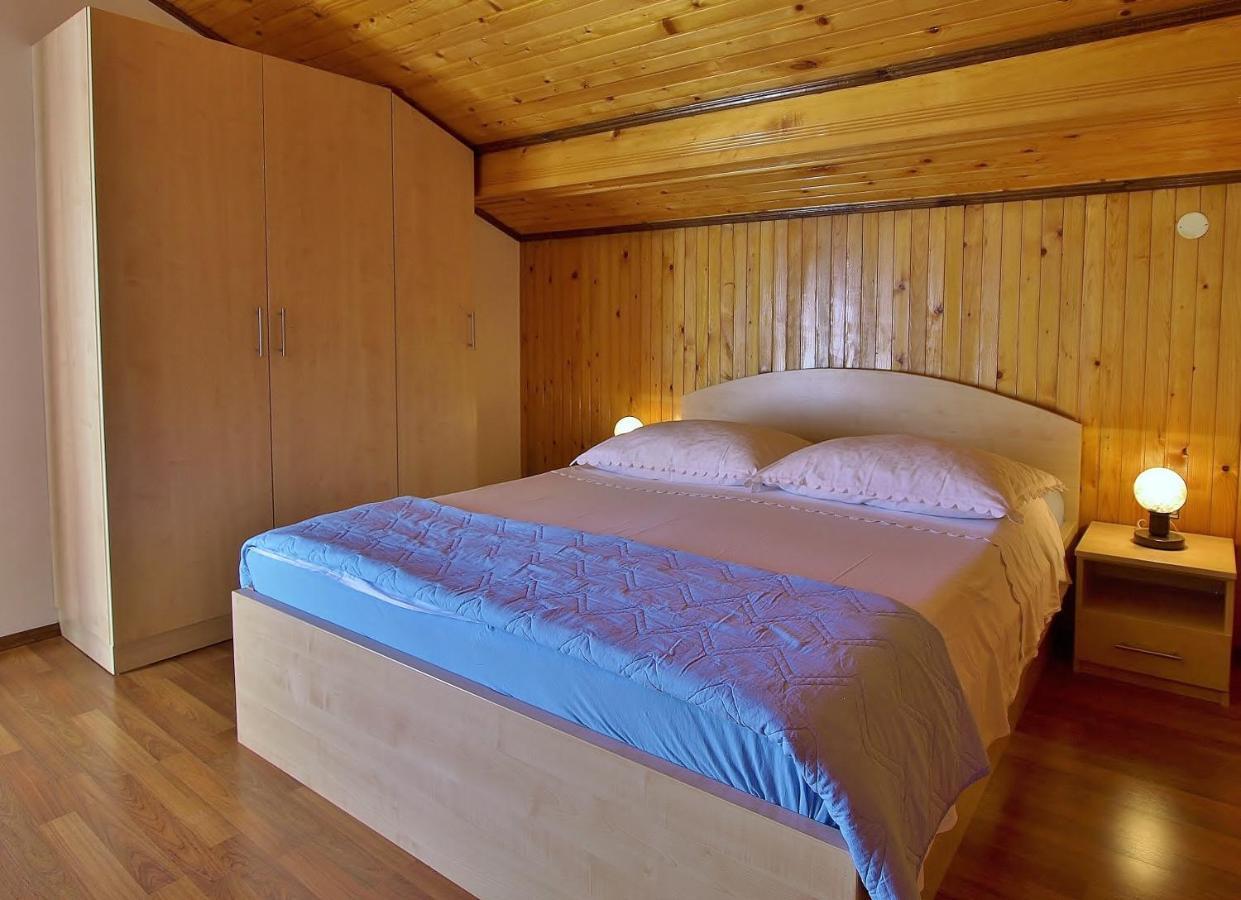 Jaska Anica Apartments Supetarska Draga Eksteriør billede